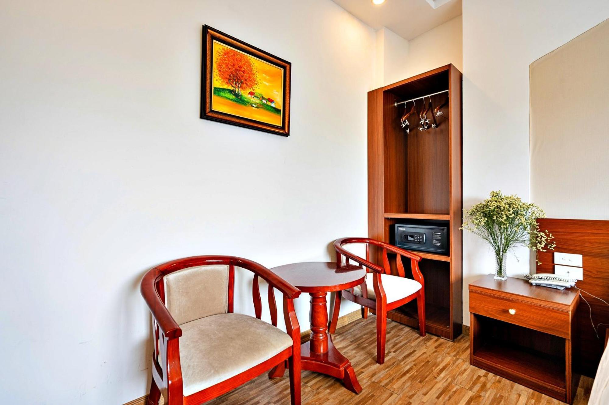 Serene Hotel Hanoi Exterior photo