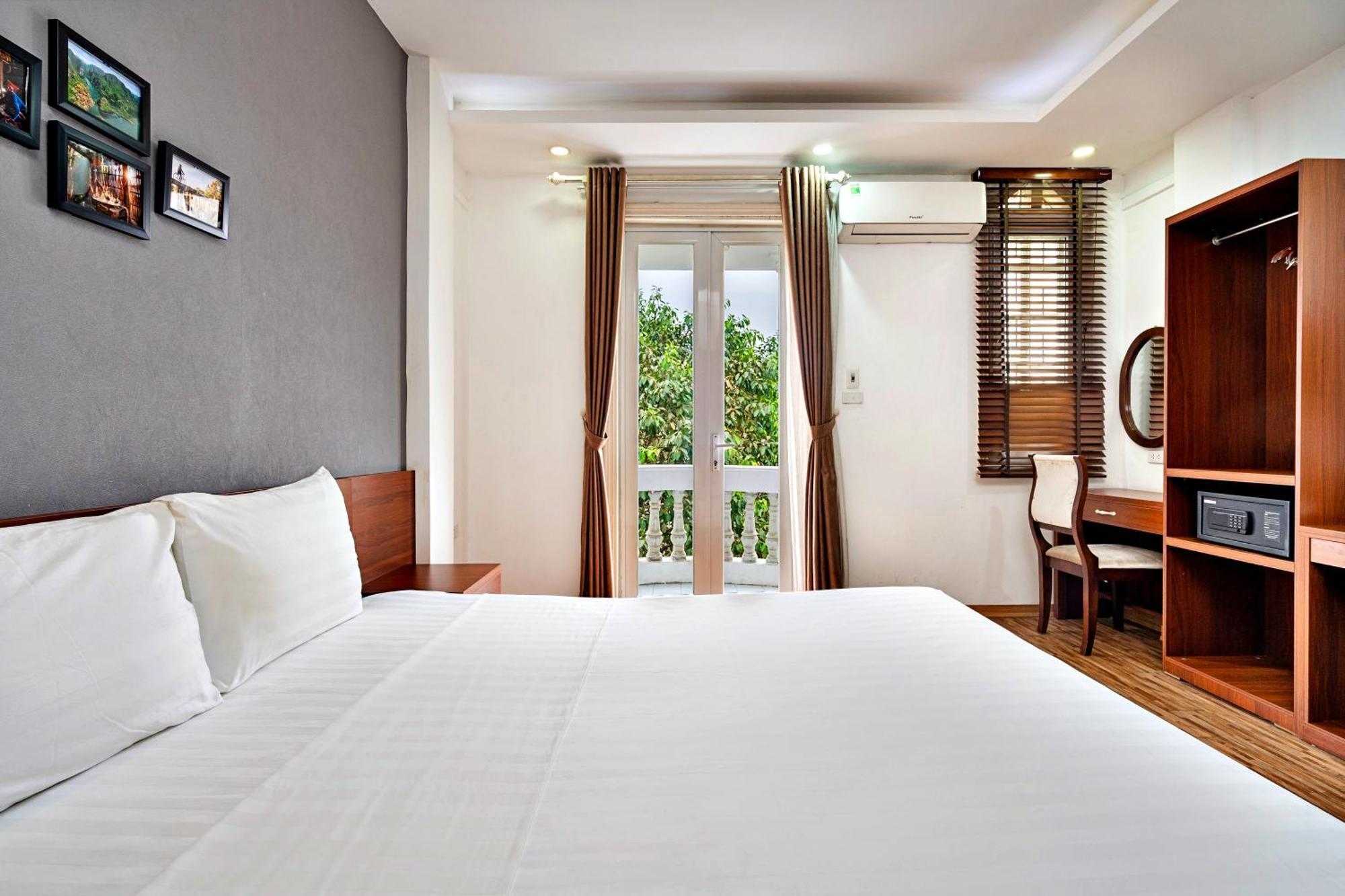 Serene Hotel Hanoi Exterior photo