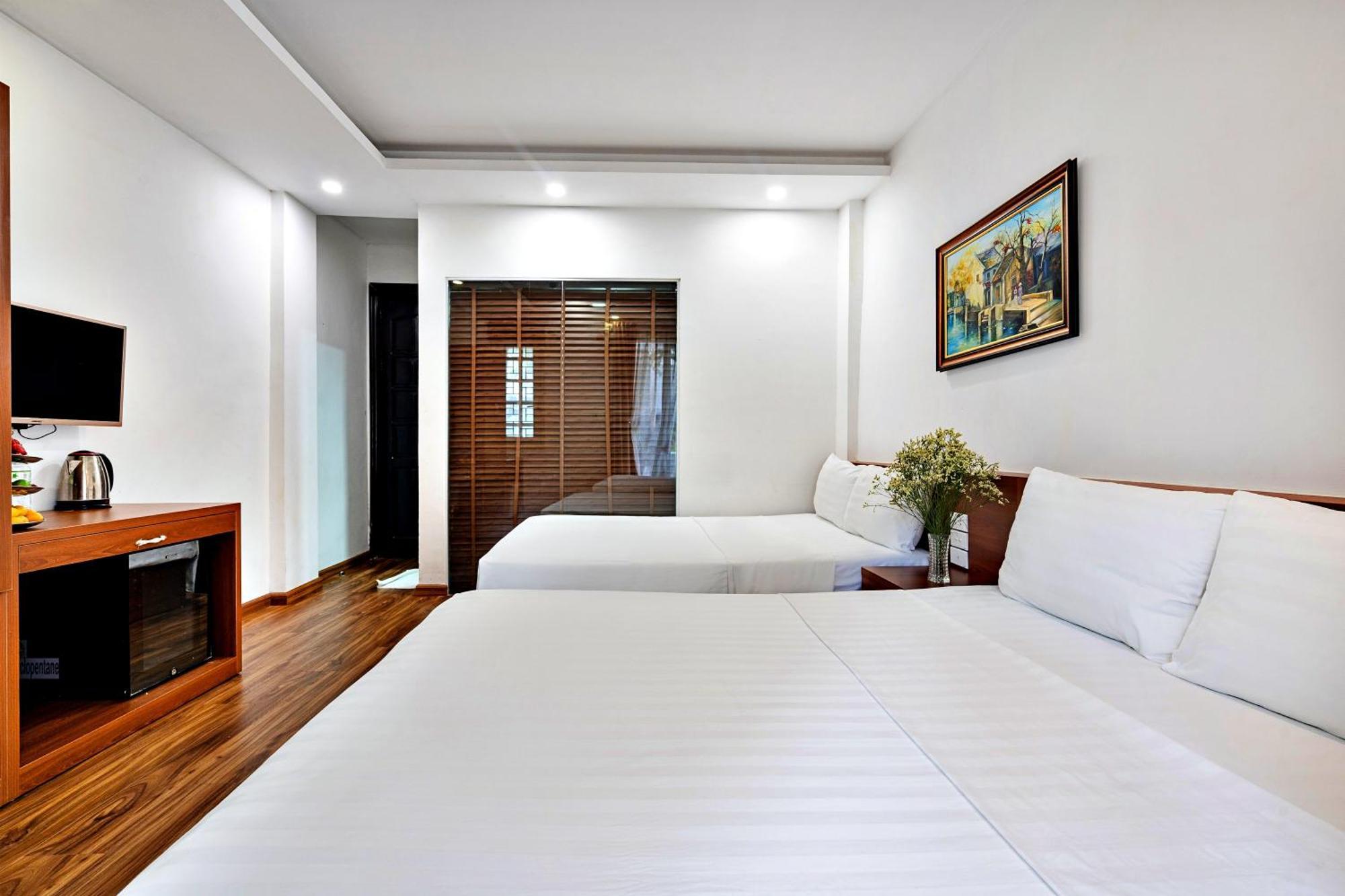 Serene Hotel Hanoi Room photo