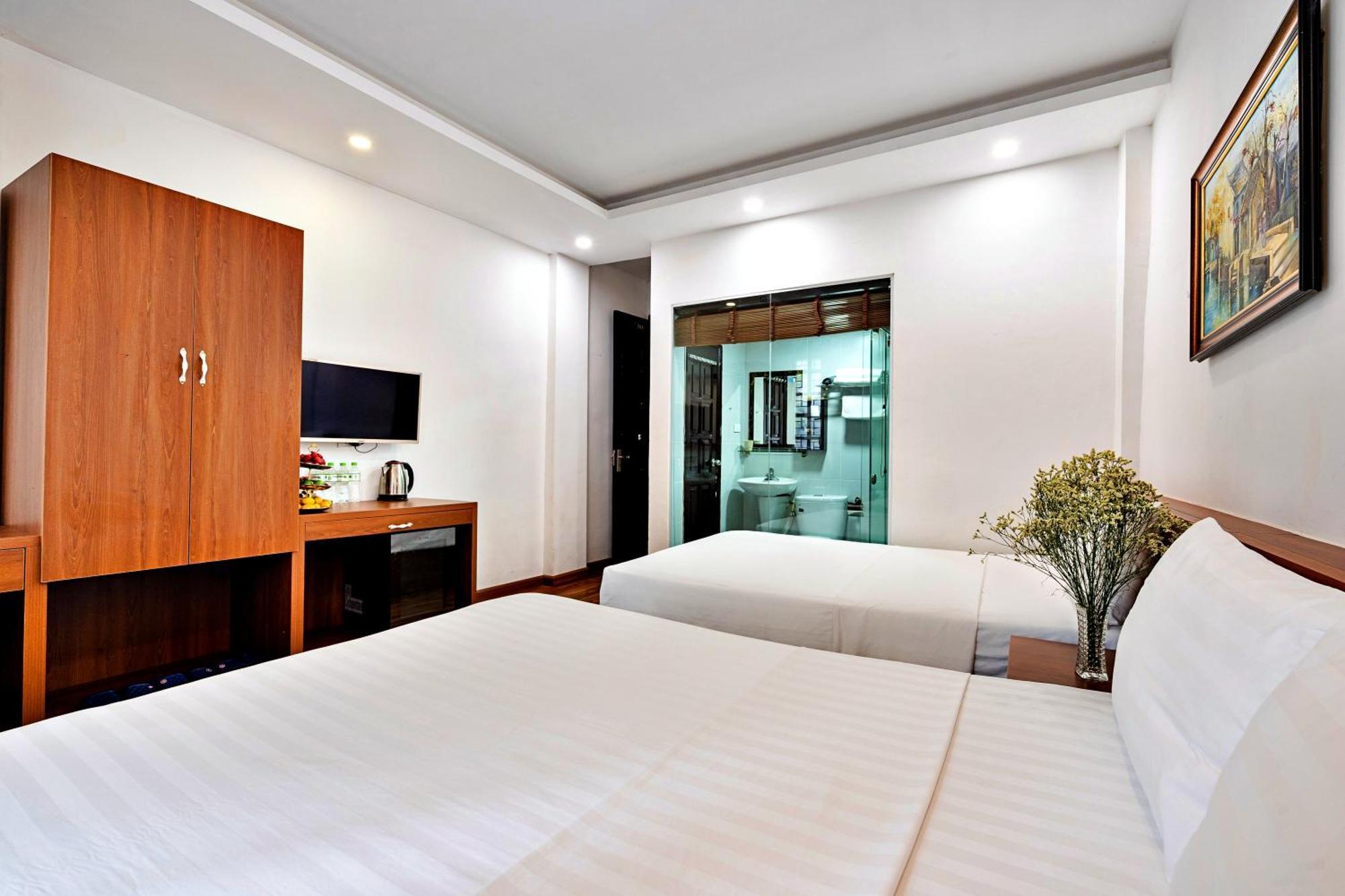 Serene Hotel Hanoi Room photo