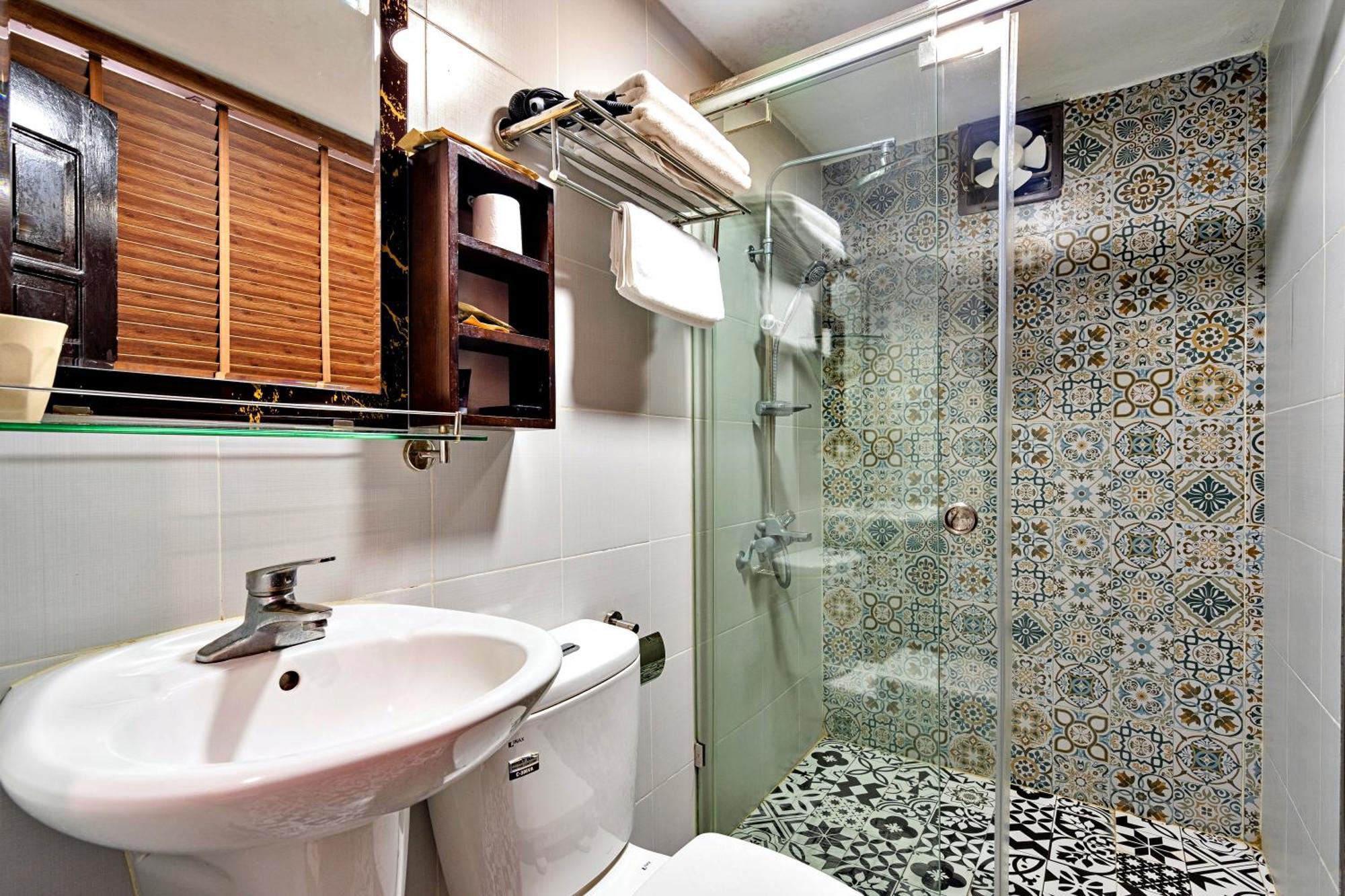 Serene Hotel Hanoi Room photo