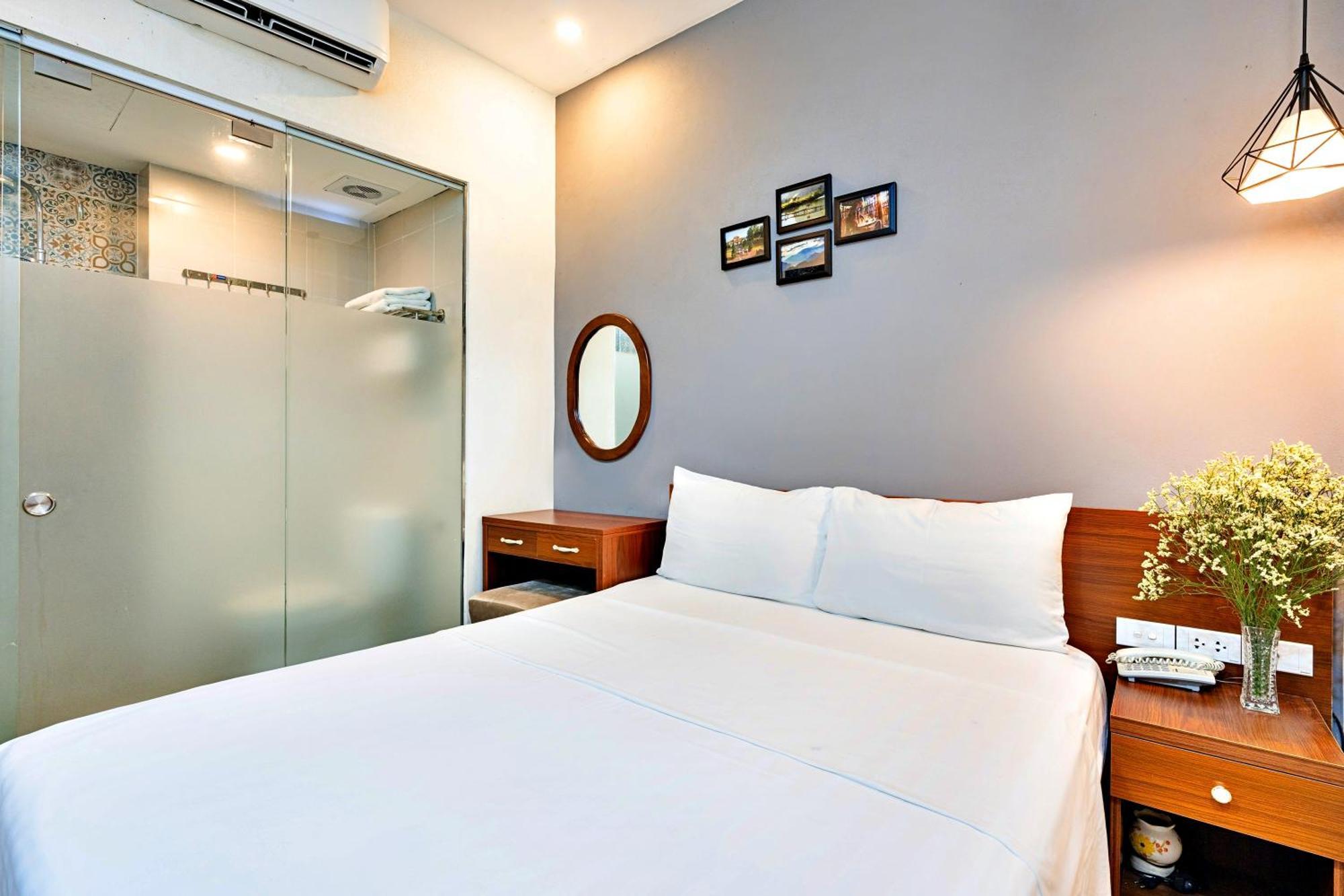 Serene Hotel Hanoi Room photo